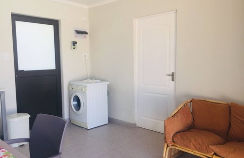 Lansdowne House | Cape Town holiday accommodation