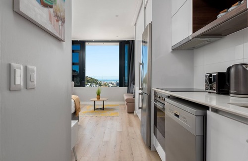 Flora Park Apartment | Cape Town Skyline from 16 on Bree Apartment| Views