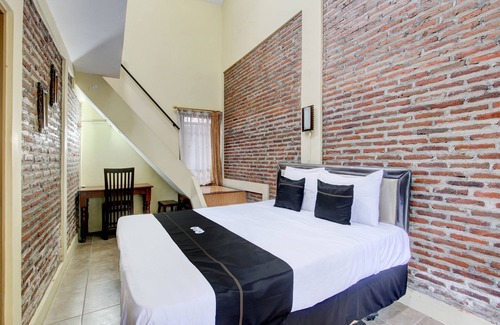 Ngemplak Hotel | Capital O 93716 Family Guesthouse Syariah