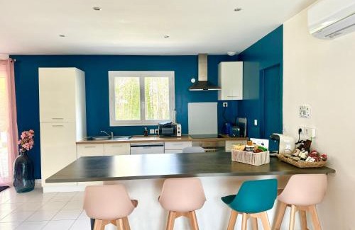 Notre-Dame-de-Sanilhac House | Caporizon -Villa Pommier-6 personnes-Terrasse-Jardin