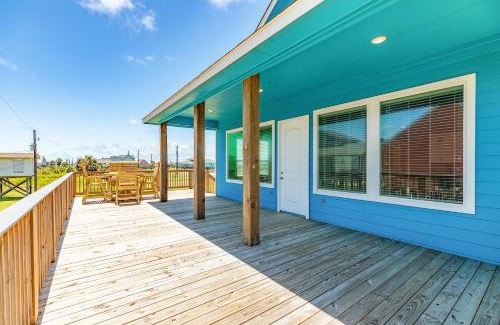 Freeport House | Capri - Beach View & Private Walkway- Pet Friendly