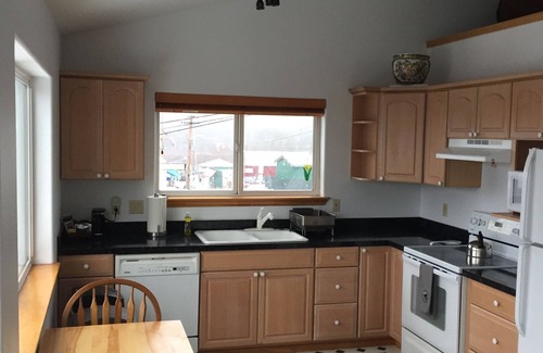 Haines Hotel | Captain's Choice Motel