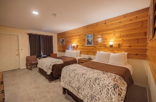 Haines Hotel | Captain's Choice Motel