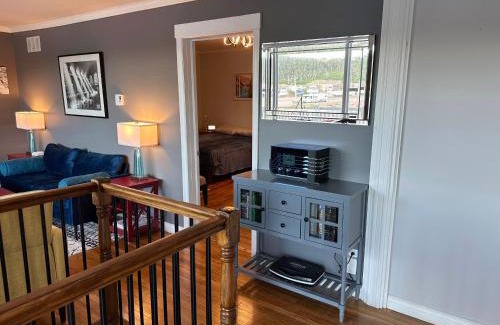 Norman's Cove-Long Cove House | Captain's Suite @ The Homestead Oceanfront