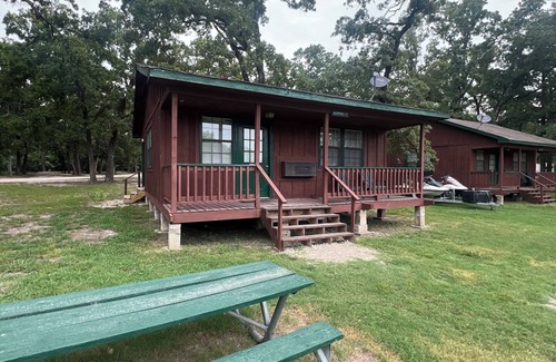 West Tawakoni Cabin | Captains Cabin