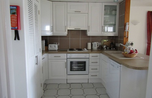 Slate Islands Apartment | Captains Quaters/one bedroom/shower/sauna