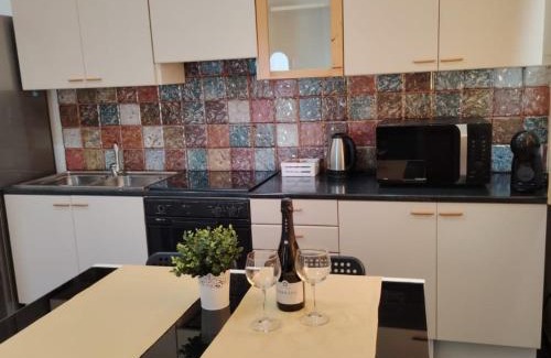 Monserrato Apartment | Caracalla House