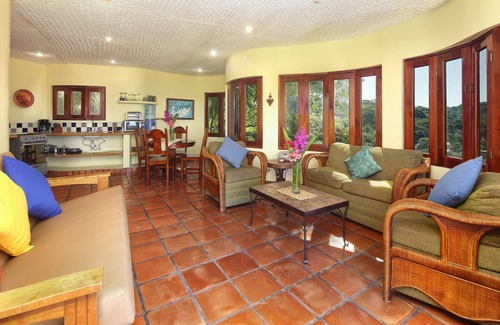 Sayulita House | Caracol Estates