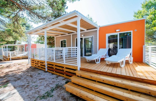 Zaton House | Caravan Park in Nin with Sandy Beach & Pools