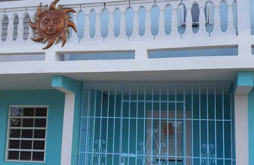 Ceiba Apartment | Caribbean Treasure House