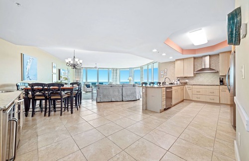 Orange Beach East Condo | Caribe 4BR, Panoramic Gulf Views, Lazy River, Hot Tub, 2 Min To Beach, Sleeps 12