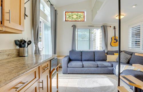 Carlsbad House | Carlsbad Bungalow Patio, Hot Tub, Close to Beach!