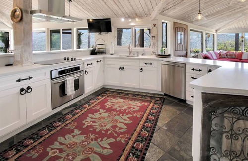 Carmel Valley House | Carmel Valley View Estate Above the Wineries with Hot Tub