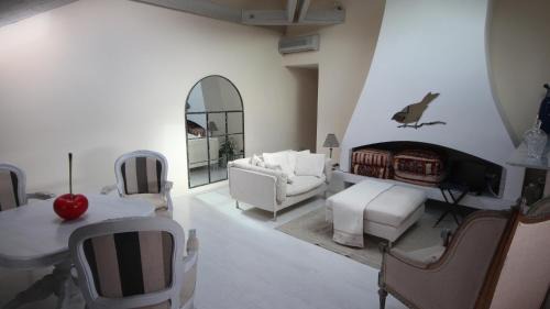 Cannes City Centre Apartment | carré d'or rue d'ANTIBES à quelques pas du palais des Festivals