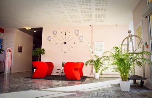 Bagneres-de-Bigorre Hotel | Carré Py' Hôtel