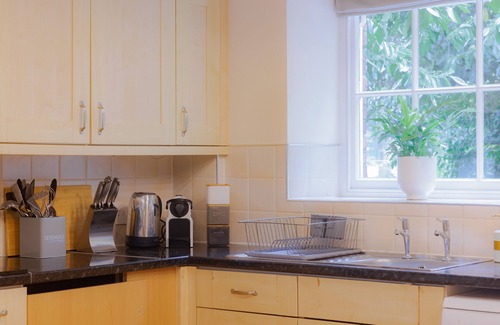 Worfield Cottage | CARRIAGE COTTAGE, family friendly, with a garden in Bridgnorth