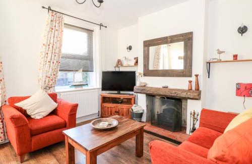 Heacham House | Carrstone Cottage