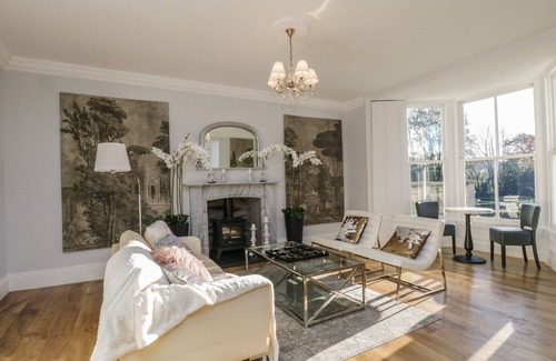 Cartmel House | CARTMEL OLD GRAMMAR, family friendly, with open fire in Cartmel
