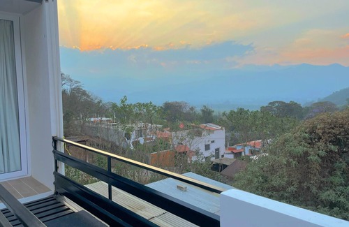 Antigua Guatemala Ski Chalet | Casa Arena, Pool And Mountain Views.