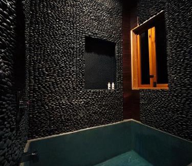 Lazaro Cardenas House | Casa Ágata