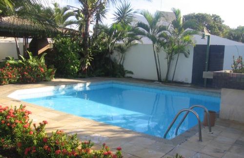 Centro House | Casa 4 quartos em Guarajuba, excelente localização! 200m da praia!