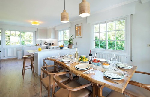 Cangas Villa | Casa Agarimo - Four Bedroom Villa, Sleeps 10