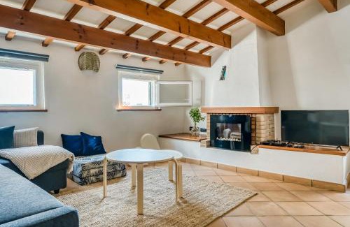 Mahon House | Casa Agnès