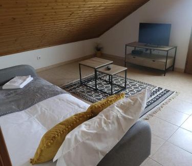 Zambujeira do Mar Apartment | Casa Amarela