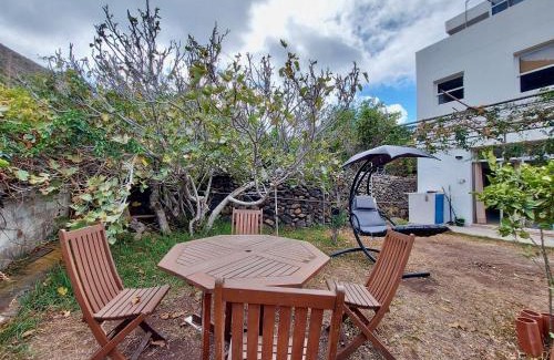 Punta del Hidalgo Apartment | Casa Ana con Jardin