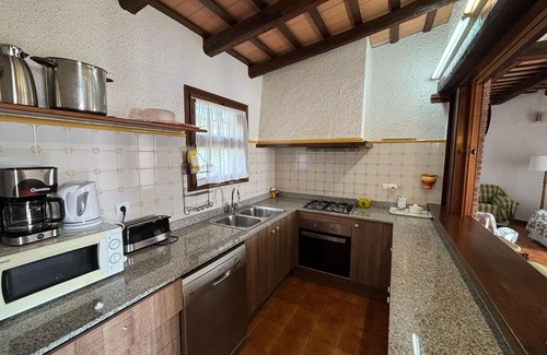Torroella de Montgri House | Casa Anna - L'Estartit, Torre Vella