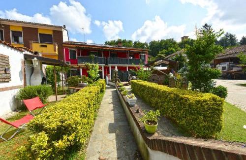 Castello di Annone Apartment | CASA APPARTAMENTO VACANZE La fermata delle rondini