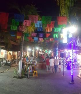 Ixtapa - Zihuatanejo Bed & Breakfast | Casa Arcoiris Zihuatanejo B&B