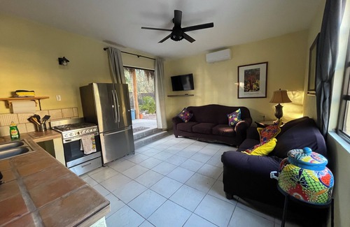 Loreto House | Casa arroyo at Bajazul just steps of waterfront and downtown