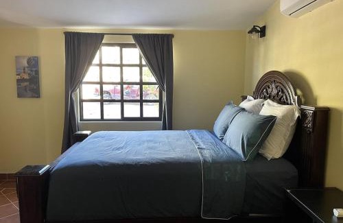 Loreto House | Casa arroyo at Bajazul just steps of waterfront and downtown