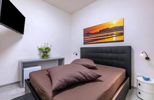 Birgi Vecchi Apartment | Casa B, Room 6 - mit Pool - at Lagoon - Lo Stagnone Kite Spot - Palm Kite Paradise
