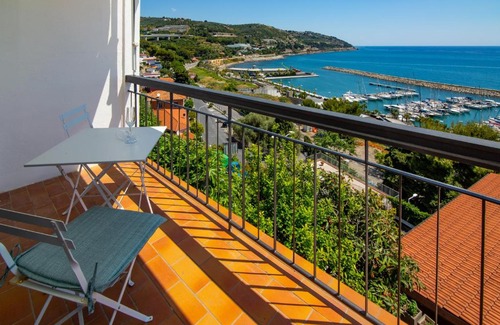 San Lorenzo al Mare Apartment | Casa Baia Blu