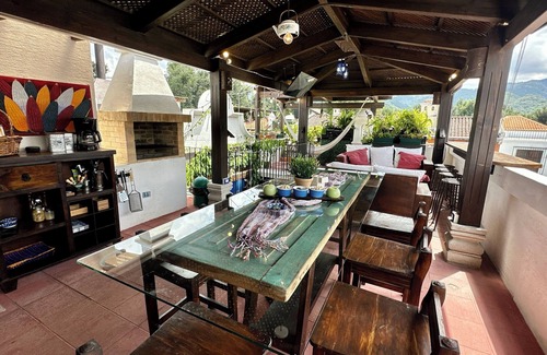 Antigua Guatemala House | Casa Bella Vista Antigua guatemala/4 bed/4 blocks central park 10 P./AC,/Wiffi