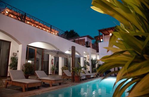 Brisas de Zicatela Hotel | Casa Beu