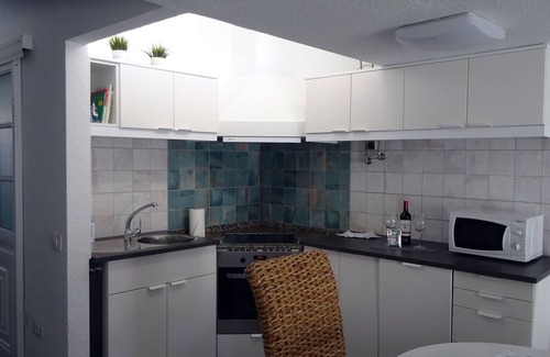 Arico Apartment | Casa Blanca Ferienwohnung mit Dachterrasse, Mehreren Pools, Garten und Viel Ruhe