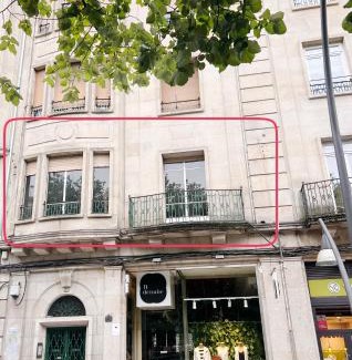 Ourense Apartment | Casa Bogart Apto 5 dormitorios