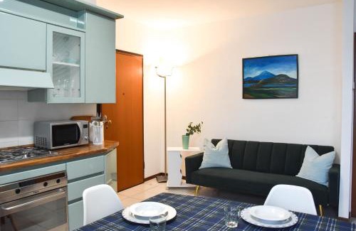 Brusimpiano Apartment | "Casa borghetto" sul Lago di Lugano