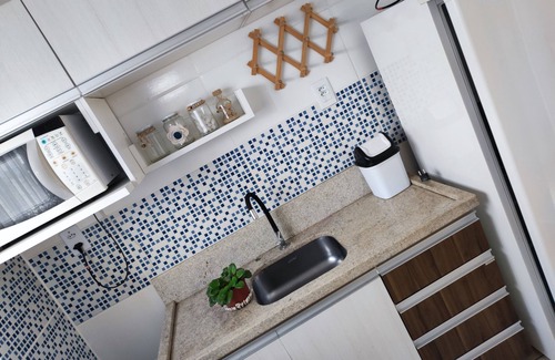 Balneario Arroio do Silva House | Casa Beje a few meters from the sea, with pool table - 2 km from the center