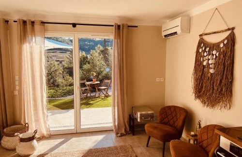 Pierrerue House | Casa Bukit Gites