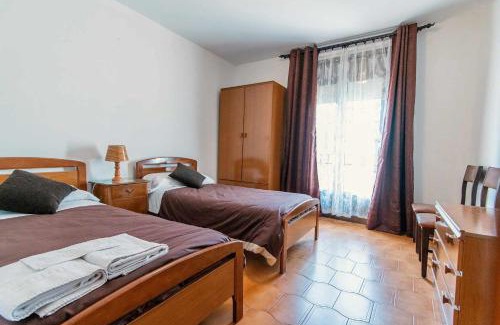 Caseres House | Casa Ca l'Ester Terra alta Matarraña