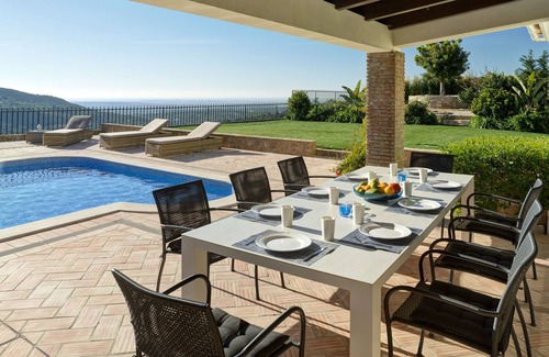 Fialho Villa | Casa Canasta | Family villa with SPECTACULAR VIEWS