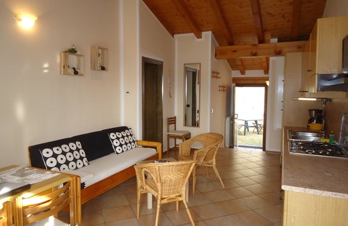 Crone Apartment | Casa Carla, up to 4 persons, quiet location, garden, balcony with panoramic views