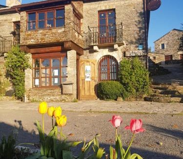 Pedrafita do Cebreiro House | Casa Carolo