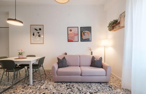 Cagliari Apartment | Casa Cate - Modern Apt - Historic Centre Apartment