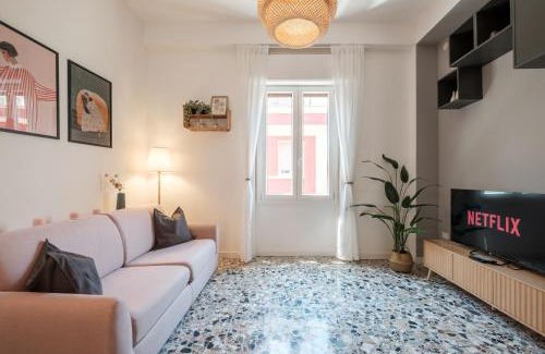 Cagliari Apartment | Casa Cate - Modern Apt - Historic Centre Apartment