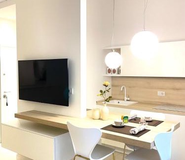 San Lorenzo Apartment | Casa Cavour White